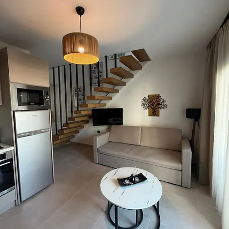 Petrakis Luxury